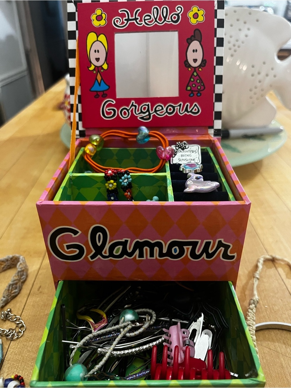 Glamour Jewelry Box with Pink & Green Accent Includes jewelry,hair accessories